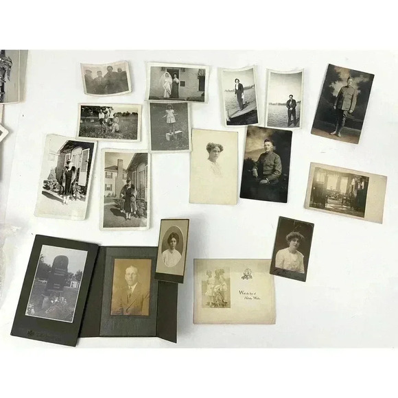 Antique Lot of 17 B&W Sepia Photographs Portraits Wedding 1900's Ephemera OOAK - Picture 1 of 9